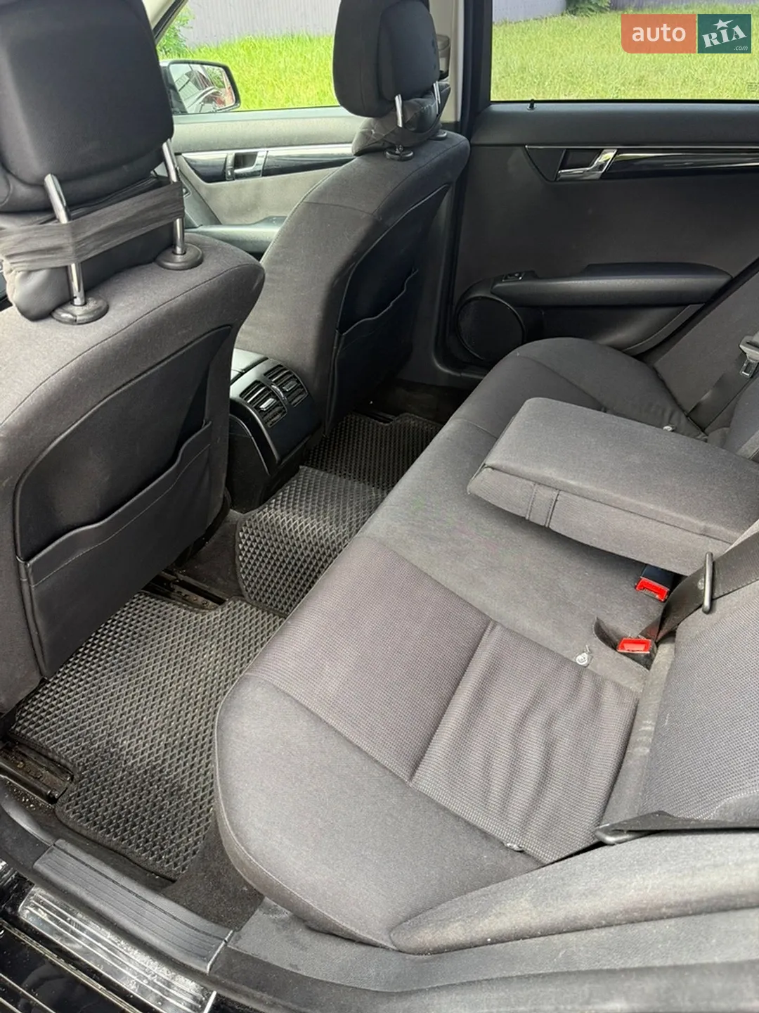 2010 Mercedes-Benz C-klasse - мініатюра 8