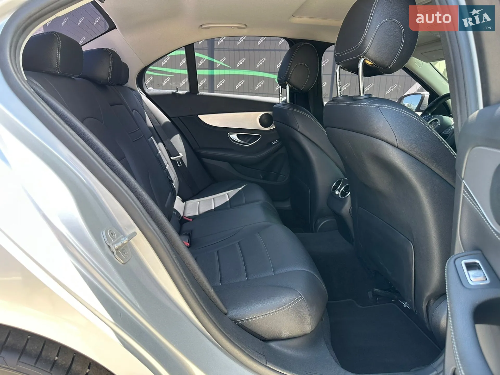 2015 Mercedes-Benz C-klasse - мініатюра 28
