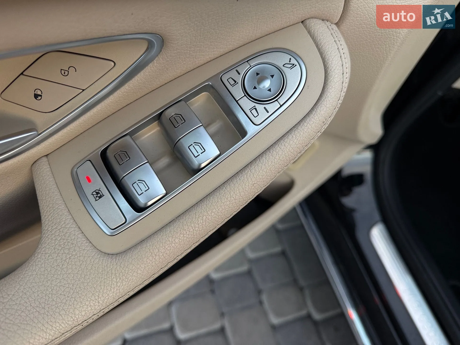 2016 Mercedes-Benz C-klasse - мініатюра 28