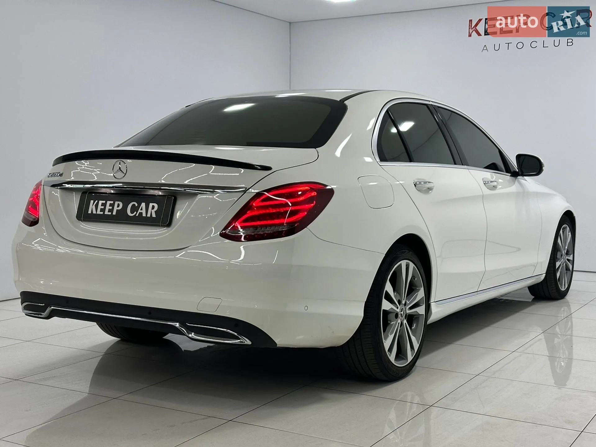 2017 Mercedes-Benz C-klasse - мініатюра 14