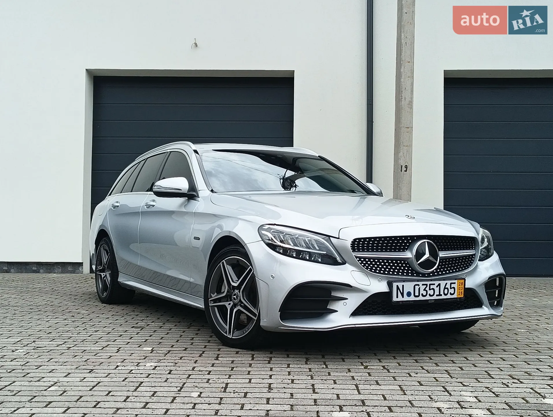 2020 Mercedes-Benz C-klasse - фото 1
