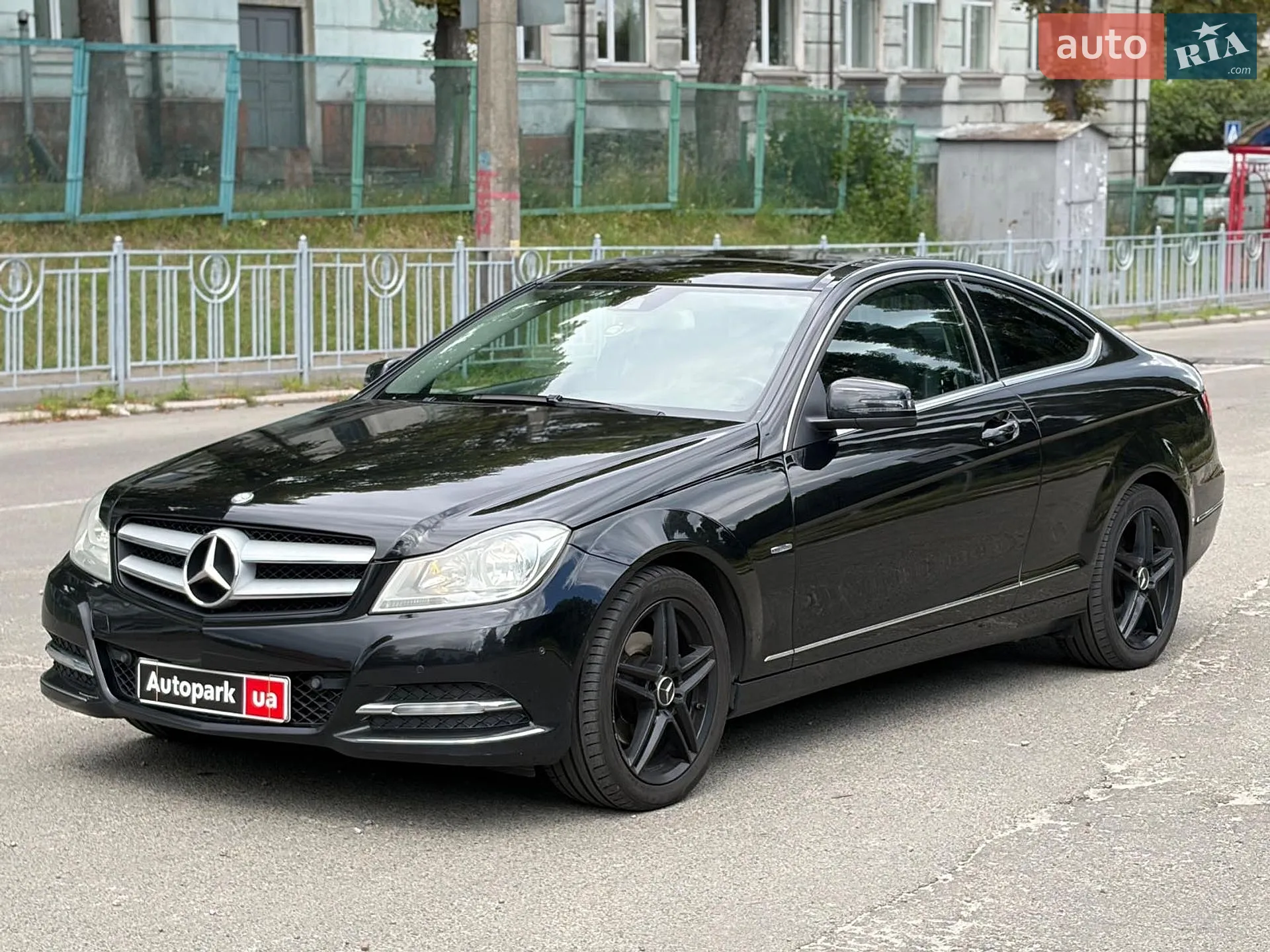 2011 Mercedes-Benz C-klasse - фото 1