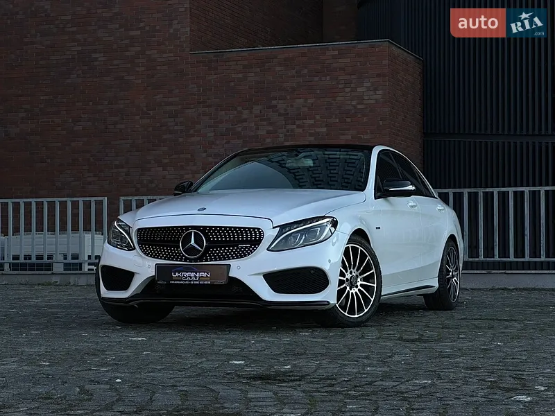 Mercedes-Benz C-Class