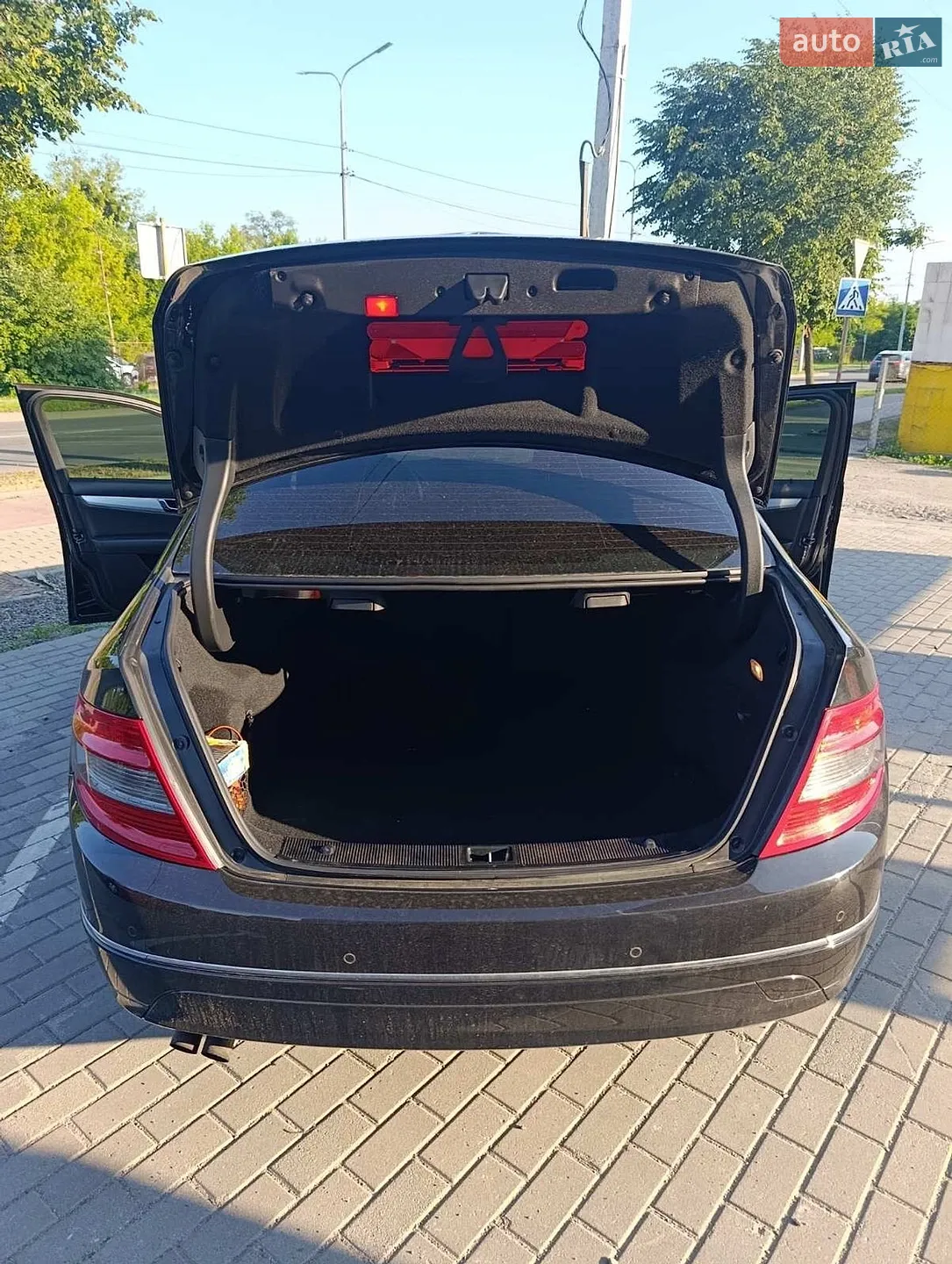 2010 Mercedes-Benz C-klasse - мініатюра 11