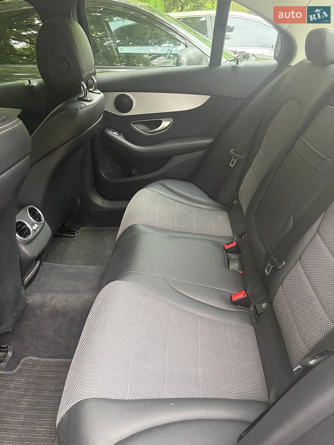 2017 Mercedes-Benz C-klasse - мініатюра 11