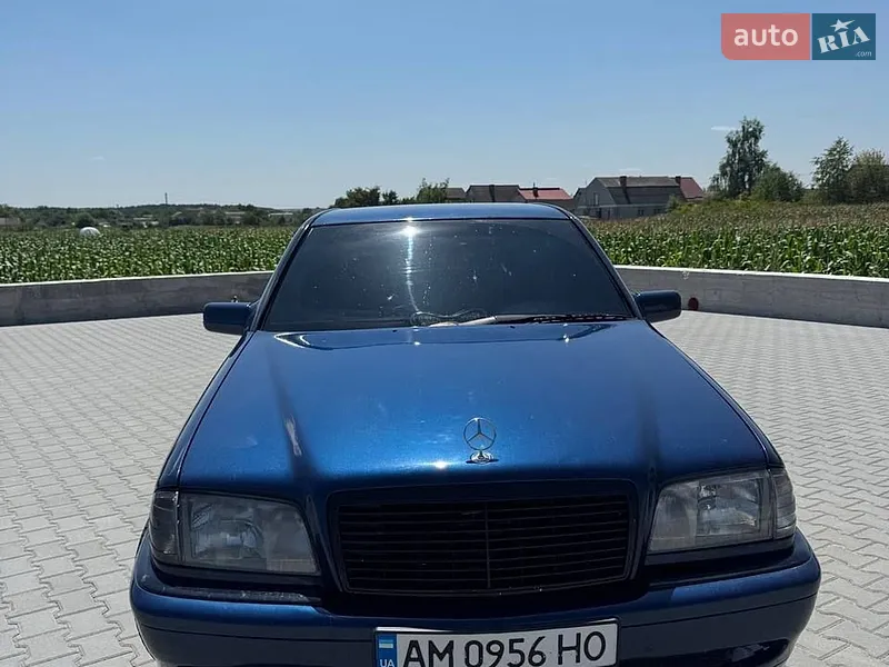 Mercedes-Benz C-Class 1996