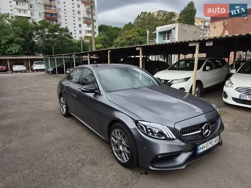 Mercedes-Benz C-Class