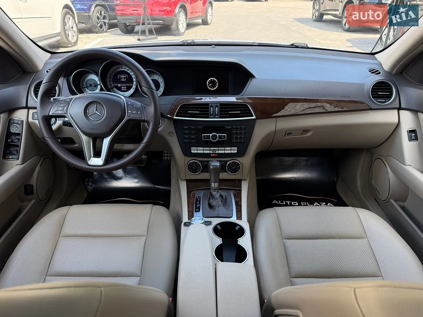 2013 Mercedes-Benz C-klasse - мініатюра 31