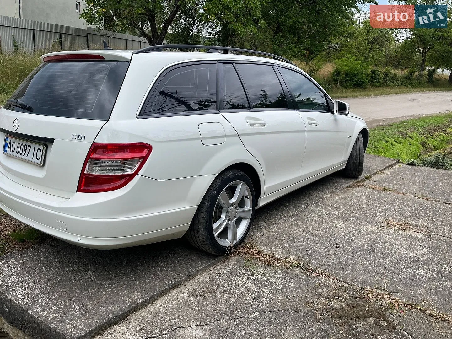 2010 Mercedes-Benz C-klasse - мініатюра 3
