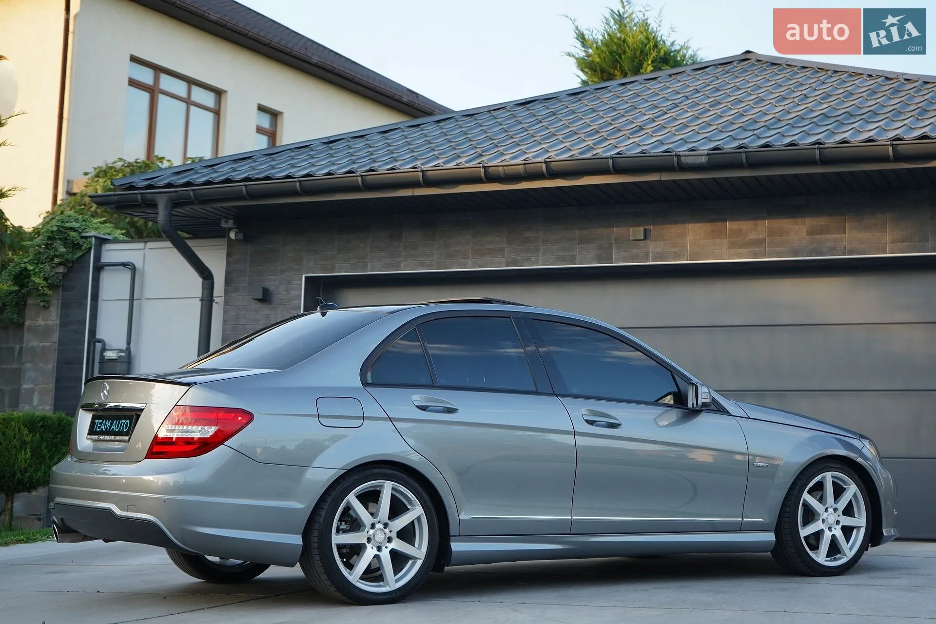 2011 Mercedes-Benz C-klasse - мініатюра 28