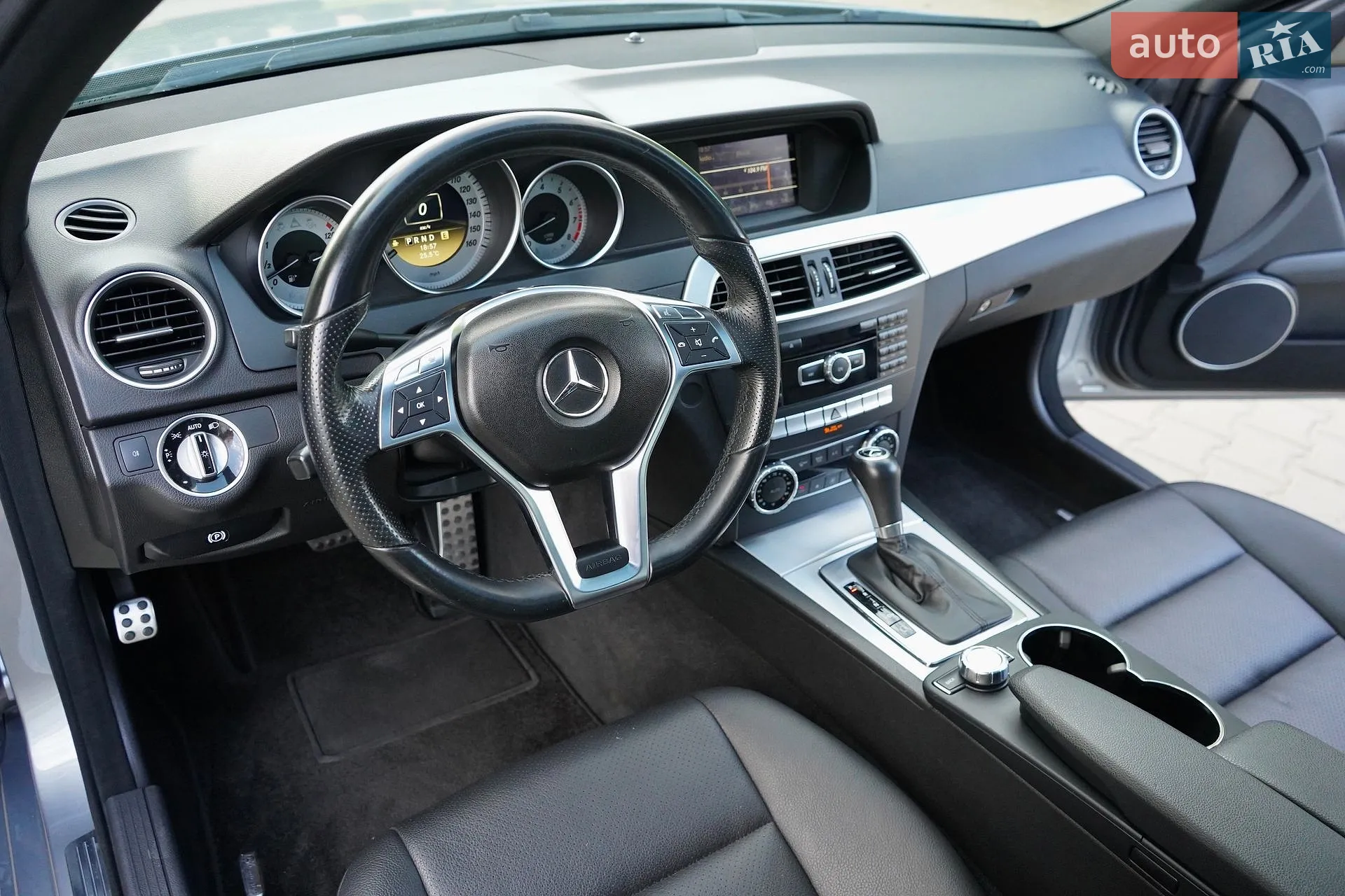 2011 Mercedes-Benz C-klasse - мініатюра 48