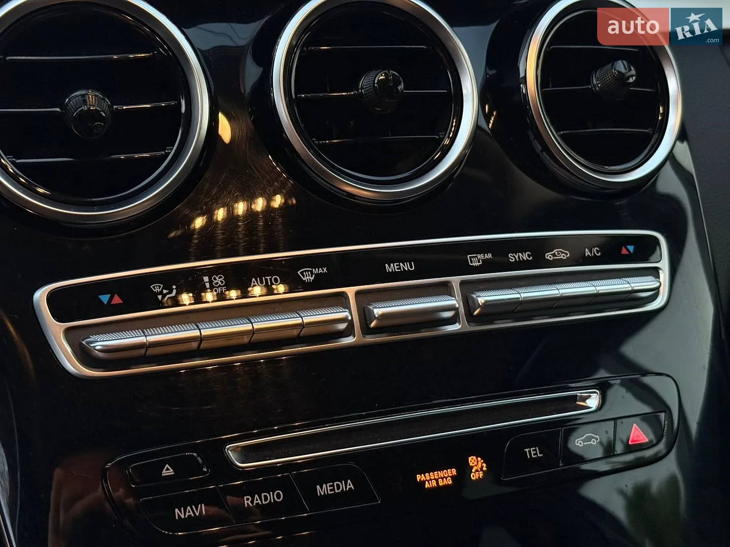 2016 Mercedes-Benz C-klasse - мініатюра 30