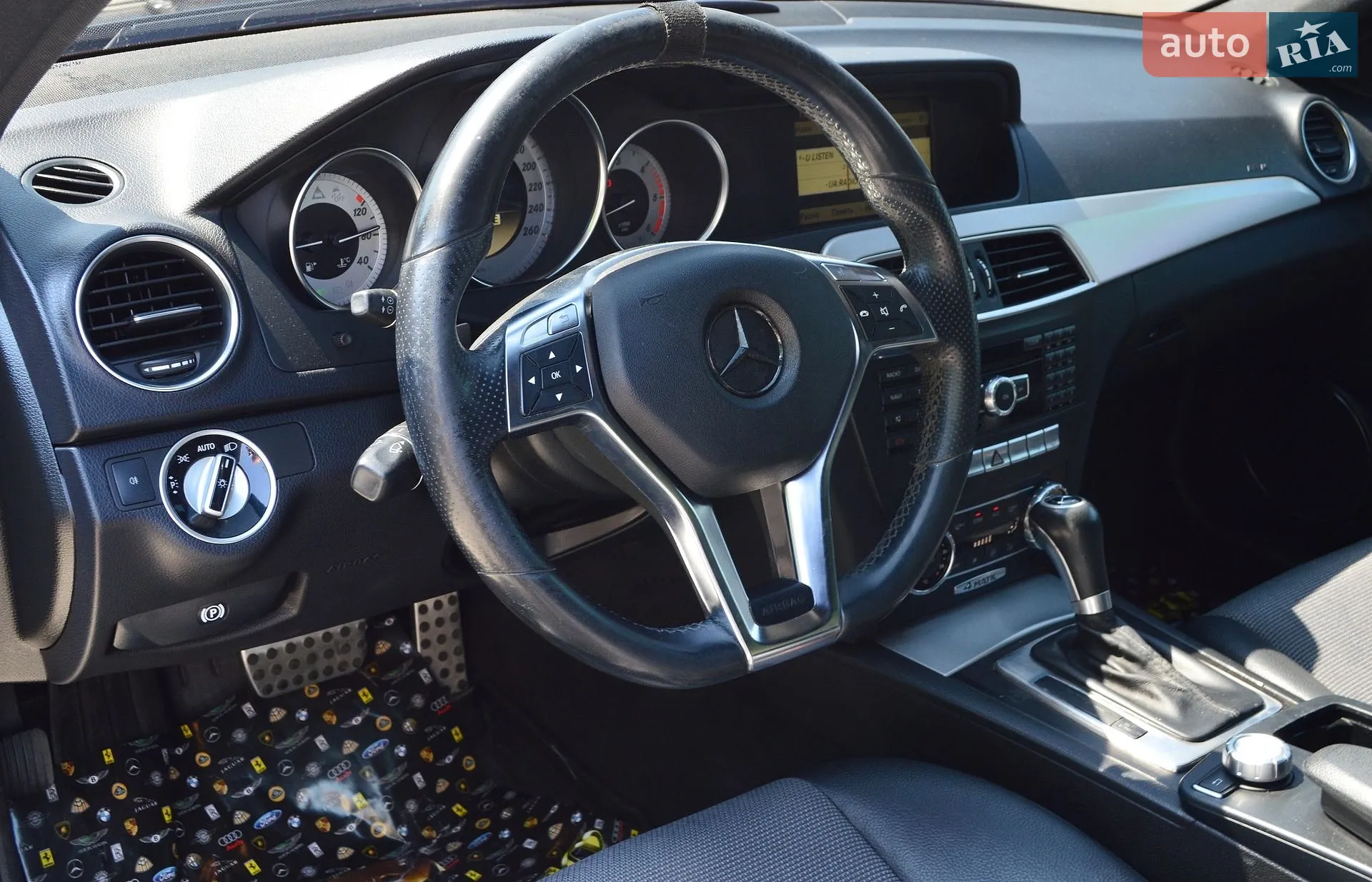 2011 Mercedes-Benz C-klasse - мініатюра 19