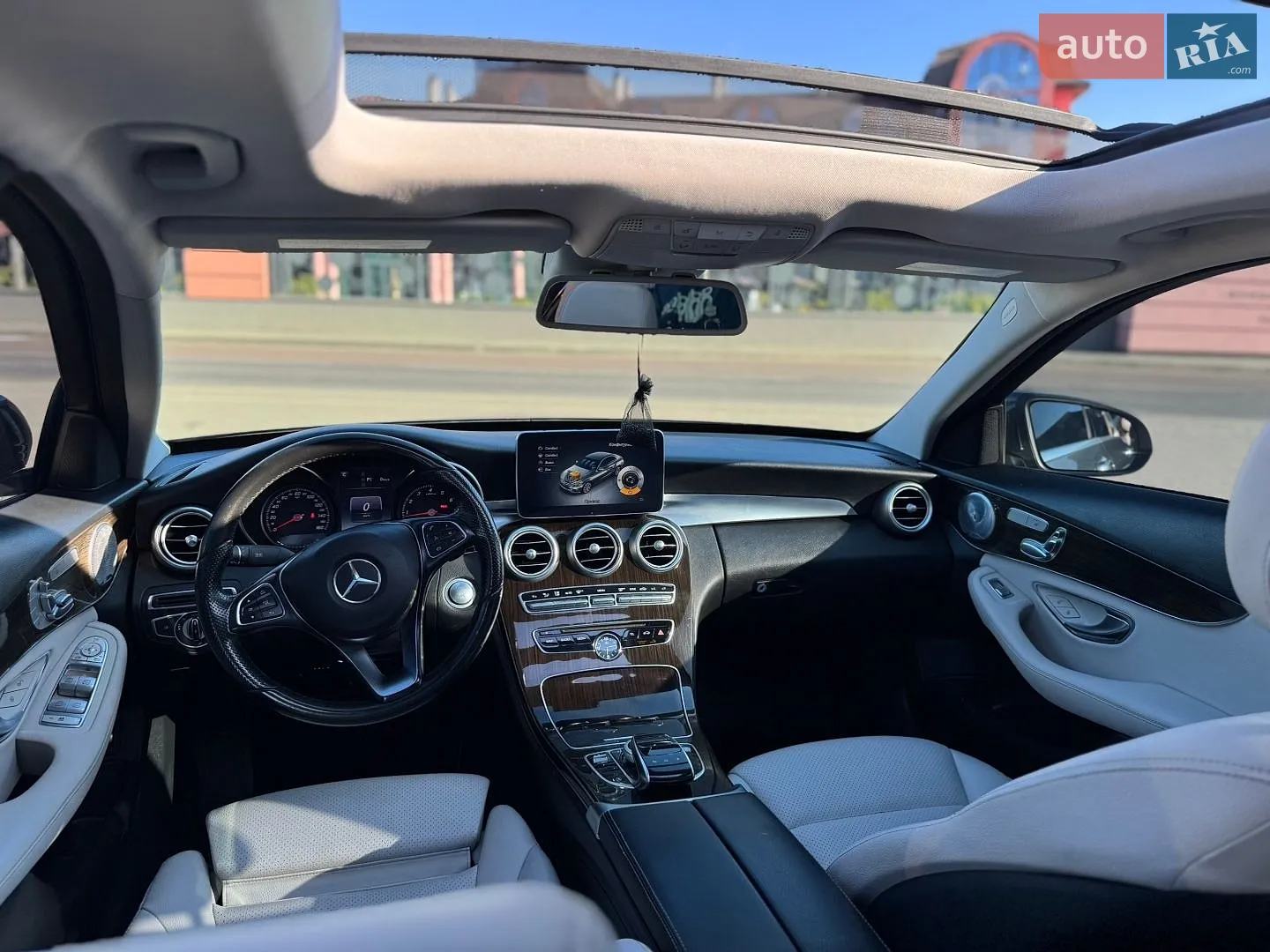 2016 Mercedes-Benz C-klasse - мініатюра 33