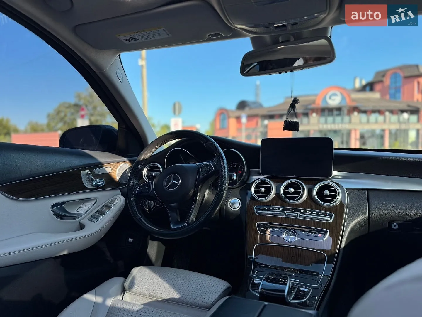 2016 Mercedes-Benz C-klasse - мініатюра 36
