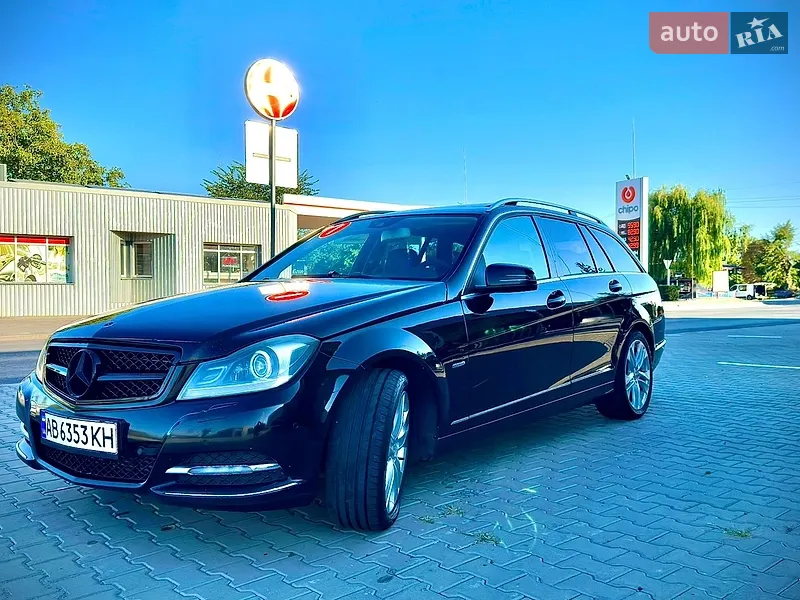 Mercedes-Benz C-Class 2011