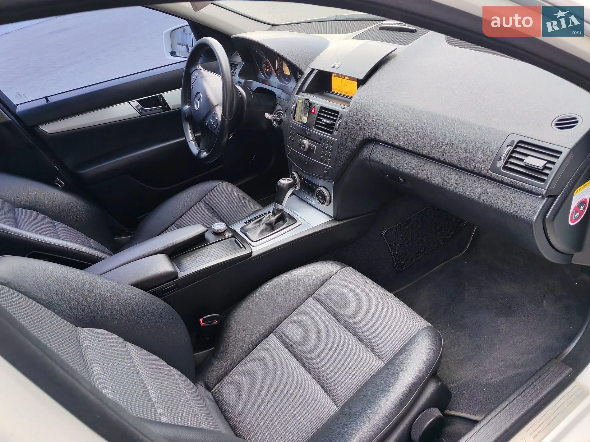 2011 Mercedes-Benz C-klasse - мініатюра 23