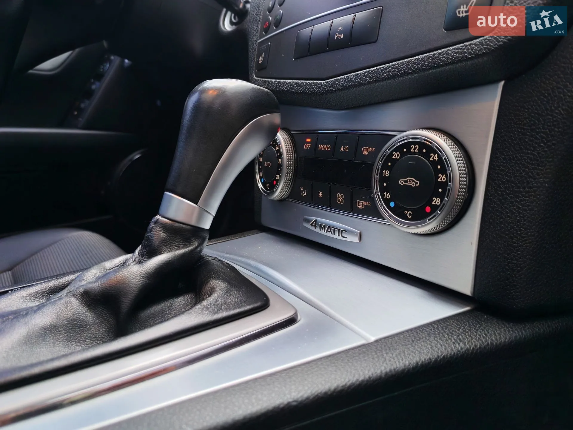 2011 Mercedes-Benz C-klasse - мініатюра 31