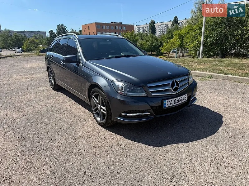Mercedes-Benz C-Class 2013