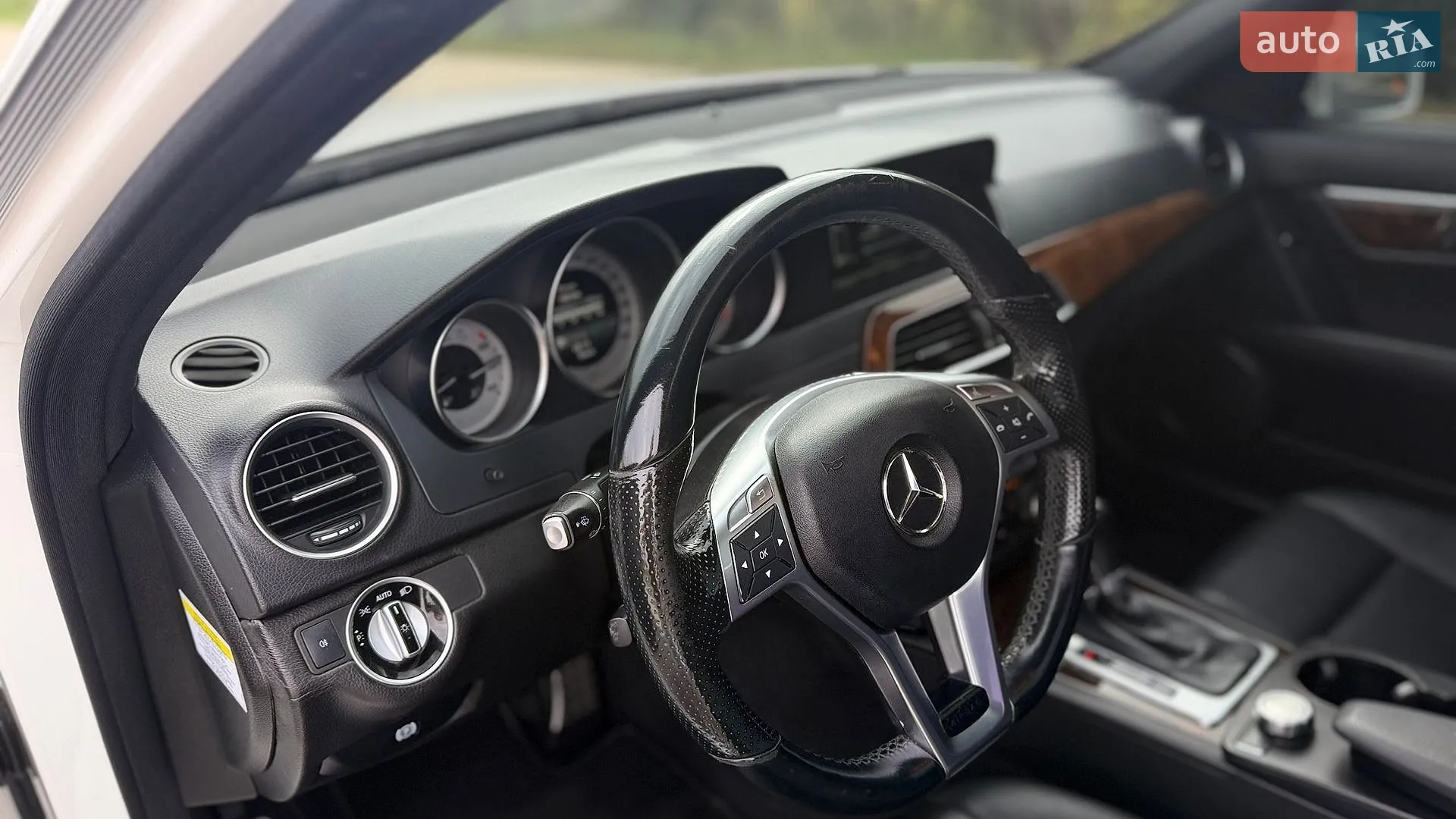 2013 Mercedes-Benz C-klasse - мініатюра 28
