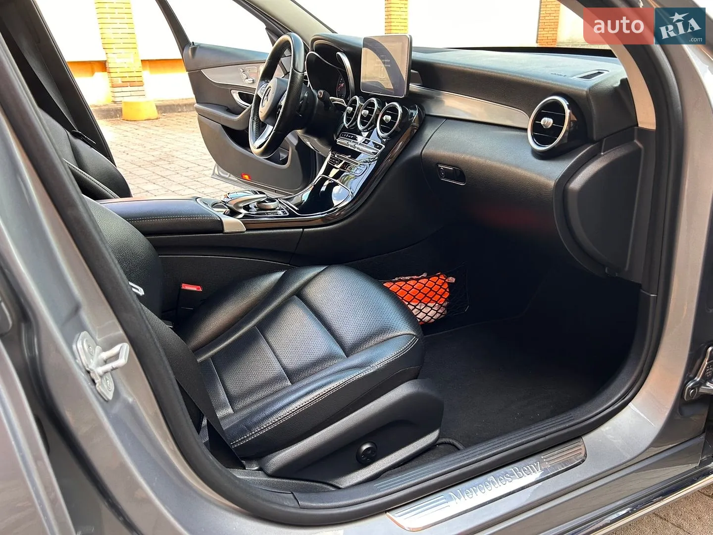 2015 Mercedes-Benz C-klasse - мініатюра 22