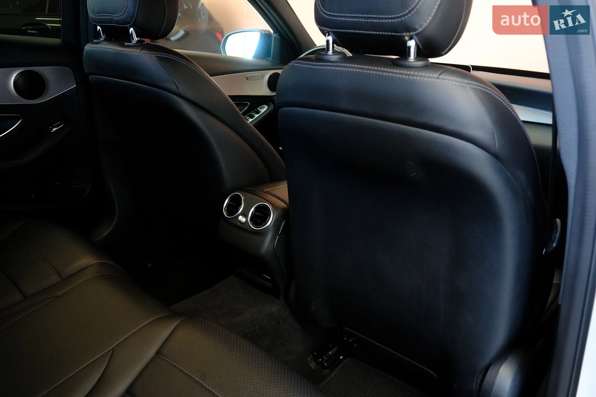 2018 Mercedes-Benz C-klasse - мініатюра 28