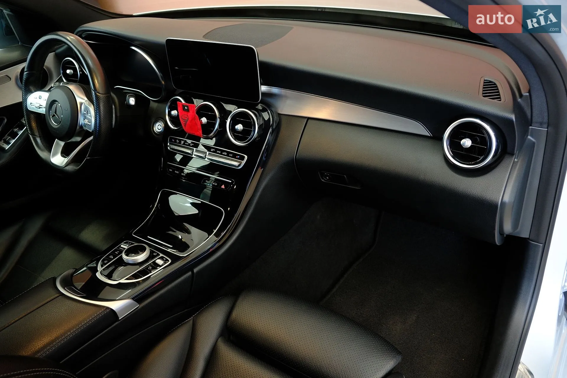 2018 Mercedes-Benz C-klasse - мініатюра 31