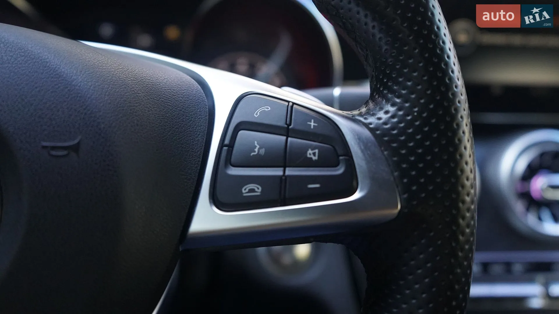 2016 Mercedes-Benz C-klasse - мініатюра 38