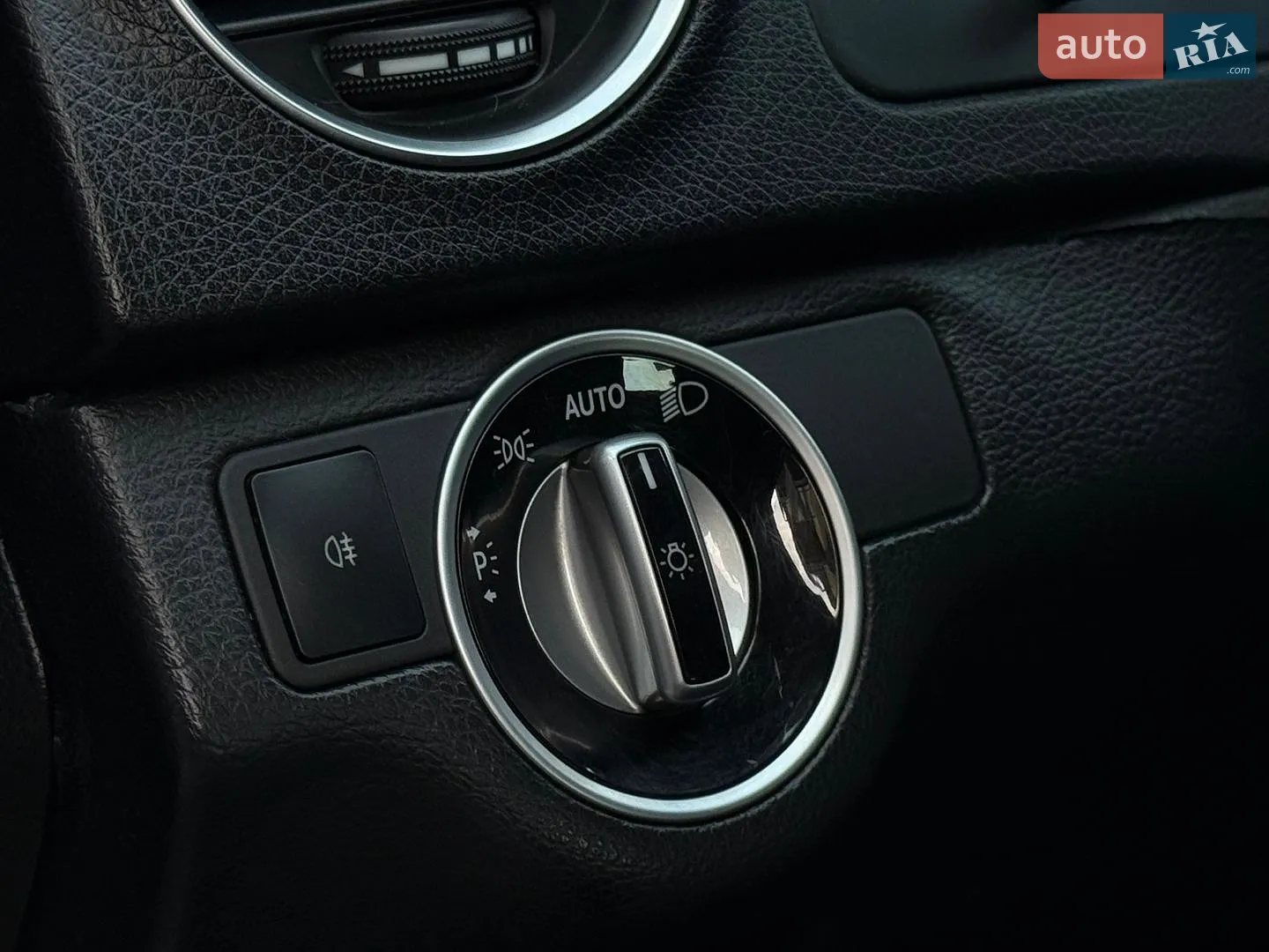 2013 Mercedes-Benz C-klasse - мініатюра 23