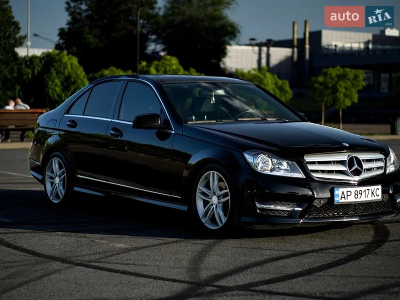 Mercedes-Benz C-Class