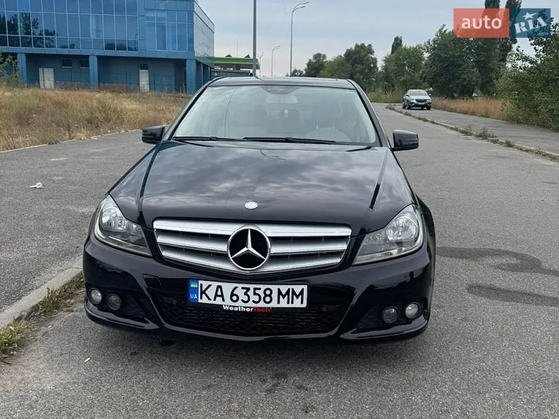 Mercedes-Benz C-Class 2012
