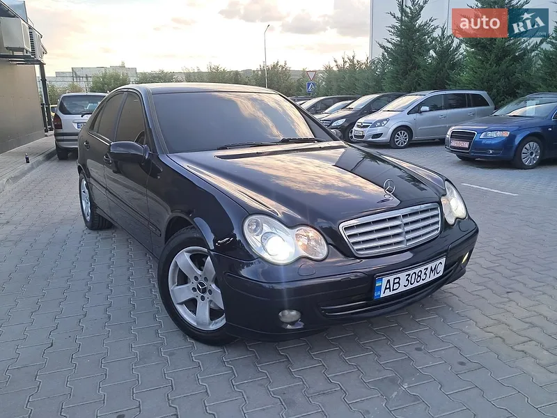 Mercedes-Benz C-Class 2006