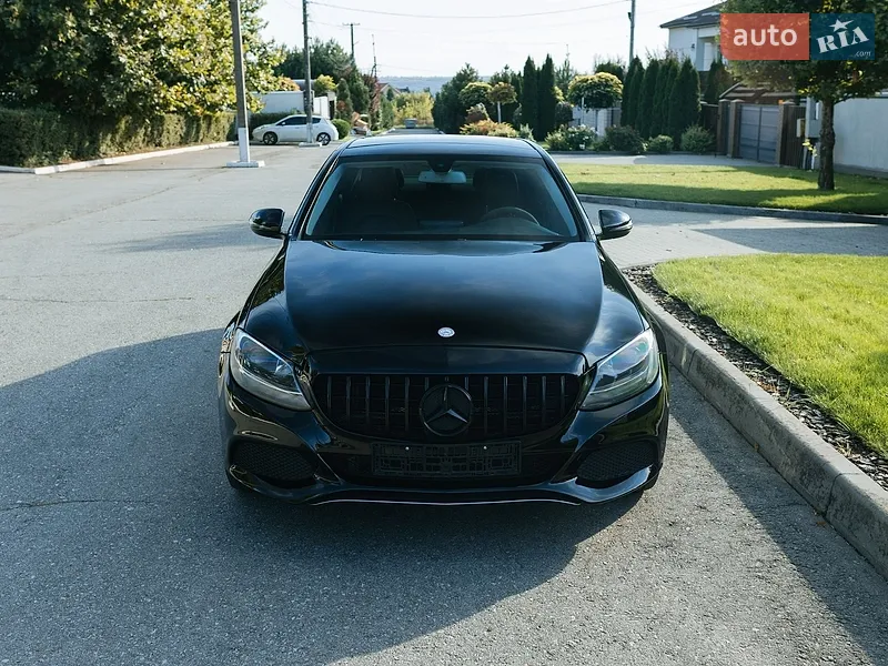 Mercedes-Benz C-Class