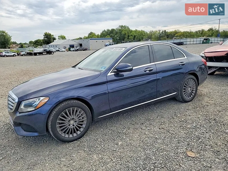 Mercedes-Benz C-Class 2016