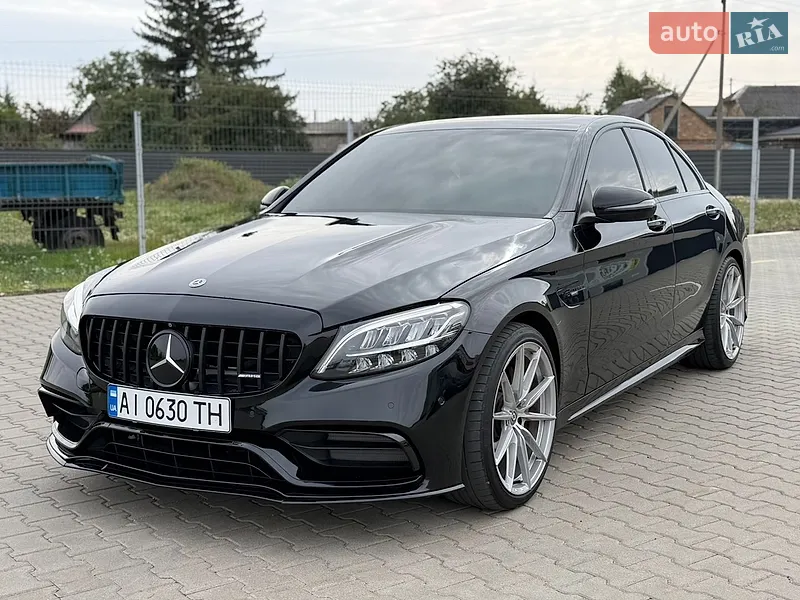 Mercedes-Benz C-Class 2021