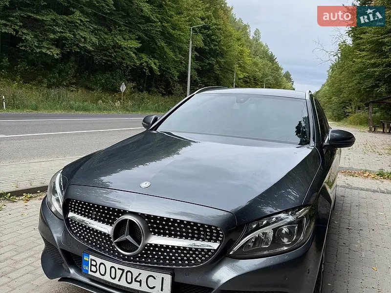 Mercedes-Benz C-Class