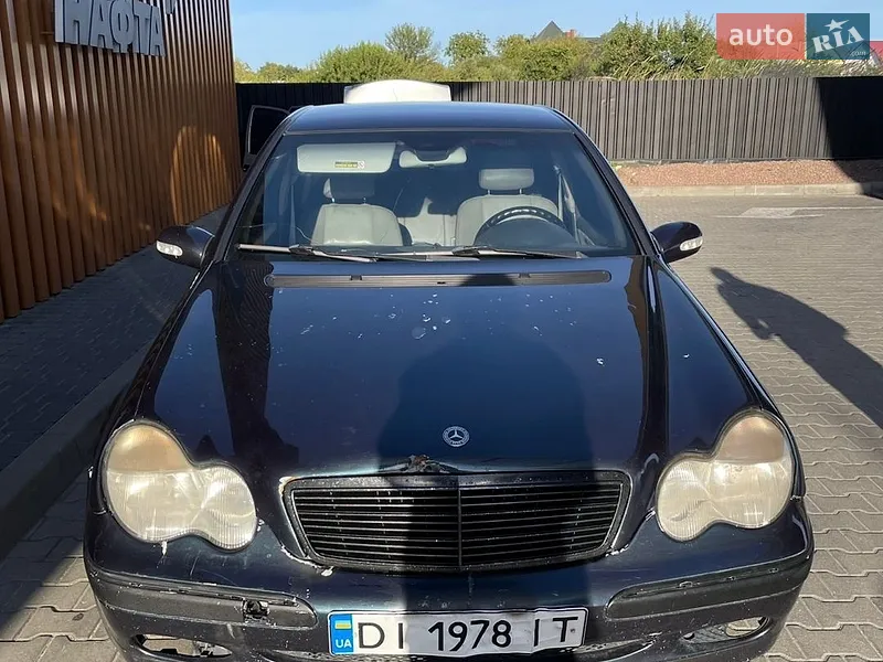 Mercedes-Benz C-Class 2002