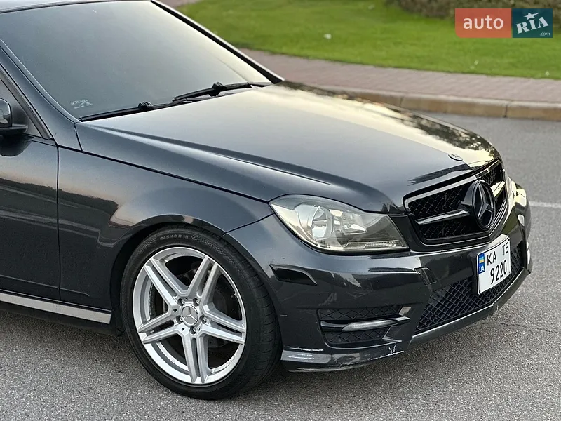Mercedes-Benz C-Class 2012