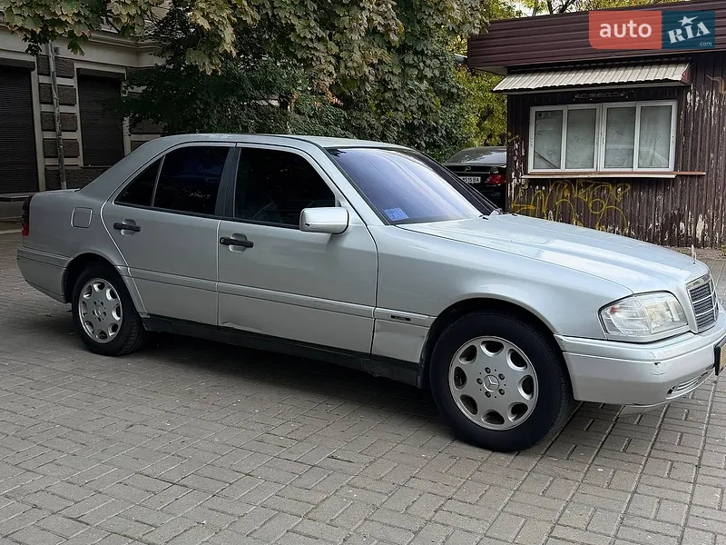 Mercedes-Benz C-Class 1996