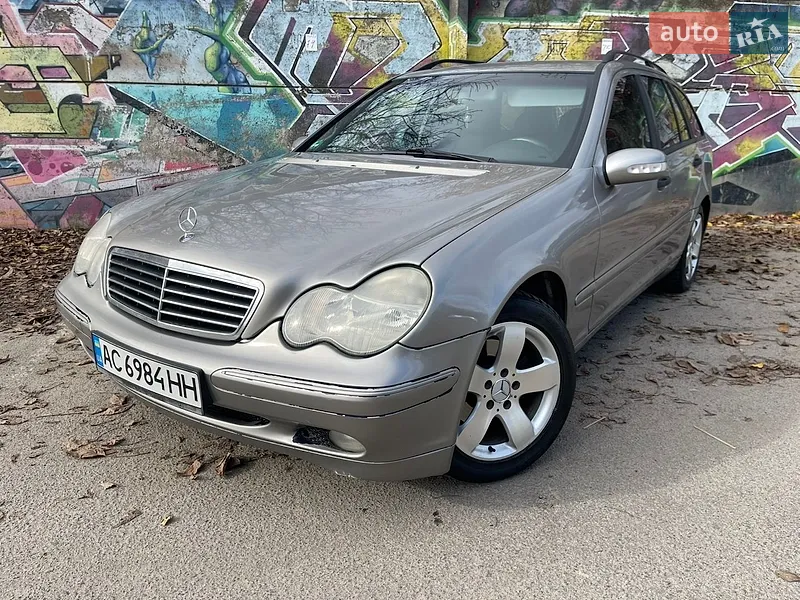 Mercedes-Benz C-Class