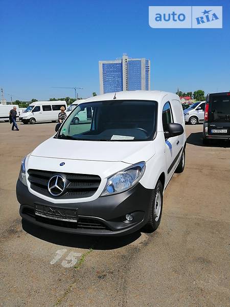 Грузовой фургон Mercedes-Benz Citan 2014 в Киеве фото 5 Грузовой фургон Mercedes-Benz Citan 2014 в Киеве
