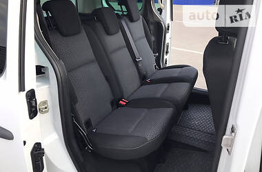 Вантажопасажирський фургон Mercedes-Benz Citan 2015 в 