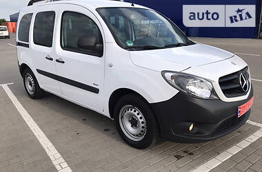 Вантажопасажирський фургон Mercedes-Benz Citan 2015 в 