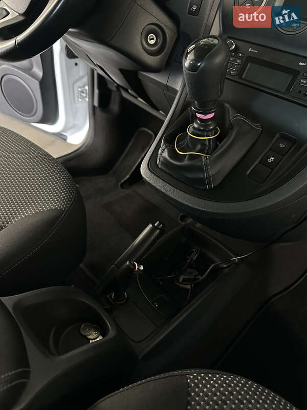 Мінівен Mercedes-Benz Citan 2018 в Баранівці фото 37 Мінівен Mercedes-Benz Citan 2018 в Баранівці