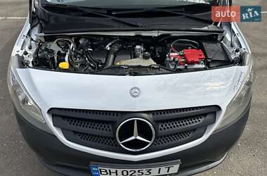 Грузовой фургон Mercedes-Benz Citan 2013 в 
