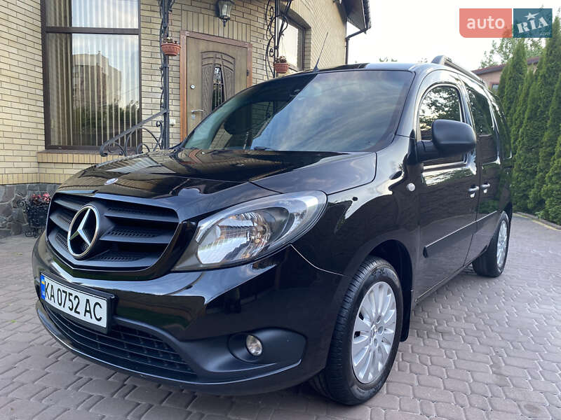 Минивэн Mercedes-Benz Citan 2014 в 