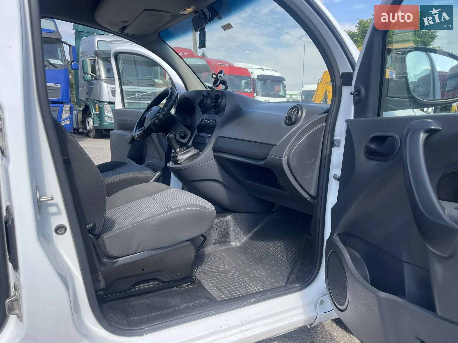 2016 Mercedes-Benz Citan - мініатюра 44