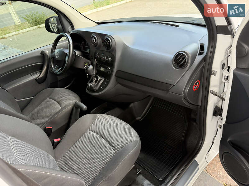 Минивэн Mercedes-Benz Citan 2014 в Днепре