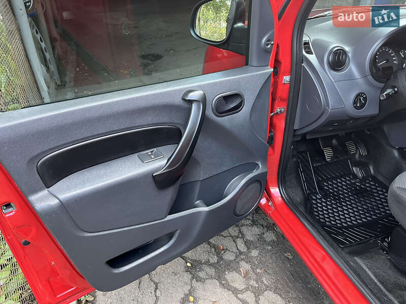 Грузовой фургон Mercedes-Benz Citan 2013 в Хороле