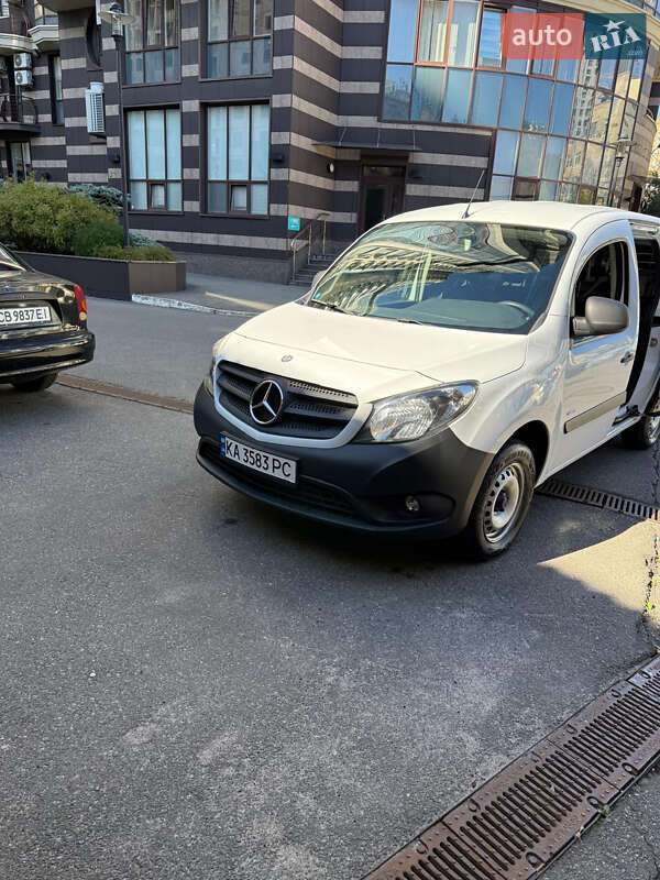 Минивэн Mercedes-Benz Citan 2017 в Киеве фото 3 Минивэн Mercedes-Benz Citan 2017 в Киеве